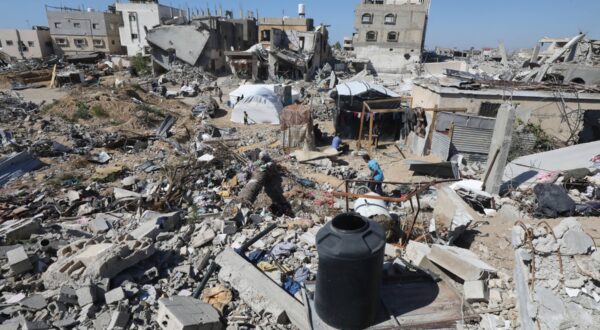 Internally displaced Palestinians, carrying their belongings, set up tents on the ruins of their homes after the Israeli army asked them to evacuate from the city of Rafah, in Khan Yunis, southern Gaza Strip, 07 May 2024. The Israel Defence Forces (IDF) on 06 May called on residents of eastern Rafah to 'temporarily' evacuate to an expanded humanitarian area. On 07 May the IDF stated that its ground troops began an overnight operation targeting Hamas militants and infrastructure within specific areas of eastern Rafah, taking operational control of the Gazan side of the Rafah crossing based on intelligence information. More than 34,600 Palestinians and over 1,455 Israelis have been killed, according to the Palestinian Health Ministry and the IDF, since Hamas militants launched an attack against Israel from the Gaza Strip on 07 October 2023, and the Israeli operations in Gaza and the West Bank which followed it. Photo by Omar Ashtawy apaimages//APAIMAGES_APA0044/Credit:Omar Ashtawy  apaimages/SIPA/2405072201,Image: 870974795, License: Rights-managed, Restrictions: , Model Release: no, Credit line: Omar Ashtawy  apaimages / Sipa Press / Profimedia