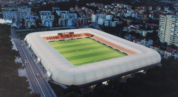 28.05.2024., Sibenik - Predstavljanje mega projekta novog stadiona na Subicevcu.
Novi projekt predstavili su gradonacelnik Zeljko Buric, vlasnik kluba Zeljko Karajica,  arhitektica Angela Vlaic, i saborski zastupnik Hrvoje Zekanovic. Photo: Hrvoje Jelavic/PIXSELL