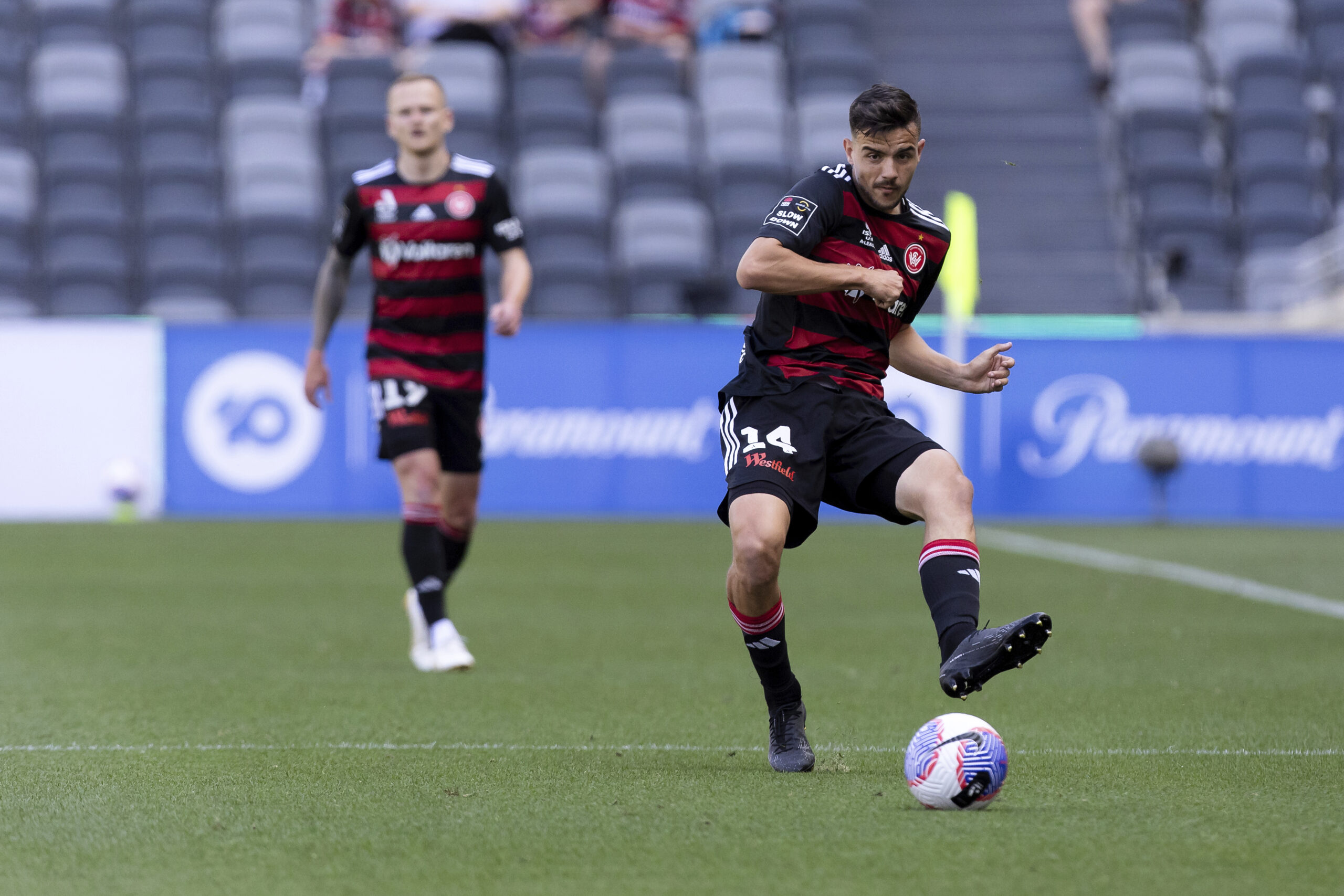 SYDNEY, AUSTRALIA - OCTOBER 22: Nicolas Milanovic of Western Sydney Wanderers passes the ball during the A-League Men's football match between Western Sydney Wanderers FC and Wellington Phoenix at CommBank Stadium on October 22, 2023 in Sydney, Australia. (Photo by Damian Briggs/Speed Media/Icon Sportswire) (Icon Sportswire via AP Images)