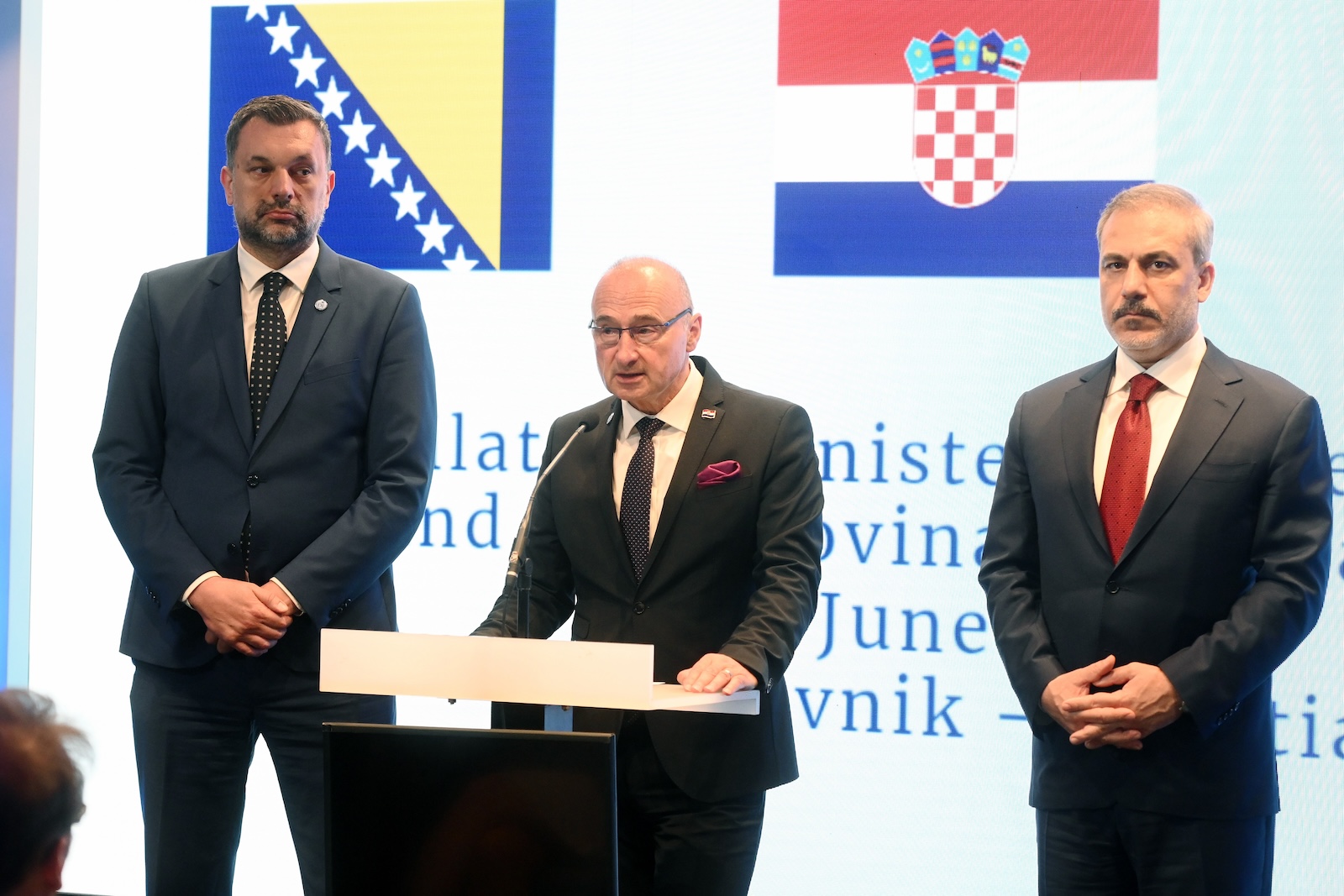 Dubrovnik, 9.6.2024.- Međunarodna konferencija Dubrovnik Forum 2024. Na slici Elmedin Konaković, Gordan Grlić Radman i Hakan Fidan. 
foto HINA/ Mario STRMOTIĆ/ ua