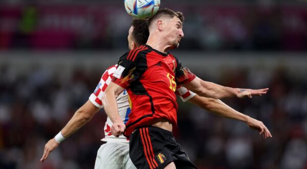01.12.2022., stadion Ahmad Bin Ali, Al Rayyan, Katar - FIFA Svjetsko prvenstvo, skupina F, 3. kolo, Hrvatska - Belgija. 
Ivan Perisic, Thomas Meunier
   Photo: Igor Kralj/PIXSELL