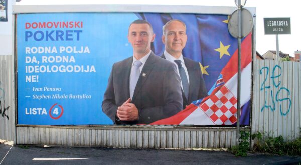 04.06.2024., Zagreb - Plakati za predizbornu kampanju za europske izbore nisu donijeli poseban odmak od prethodne kampanje. HDZ ide sa "obiteljskom" fotografijom kandidata, SDP je jos uvijek na tragu Rijeka pravde, Domovinski pokret jasno naglasava vrijednosne stavove, Rajko Ostojic kao da je s dizajom zaglavio u 20. stoljecu, a jedino je Milorad Pupovac unio neku promjenu "obecavajuci" glasacima odlazak u Bruxelles na stranom jeziku. Photo: Patrik Macek/PIXSELL