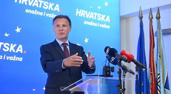 06.06.2024., Zagreb - Konferencija za medije predsjednika Hrvatskog sabora Gordana Jandrokovica na temu nadolazecih izbora za Europski parlament. Photo: Marko Lukunic/PIXSELL