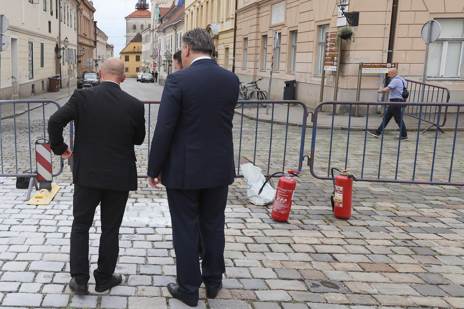 Mjesto na kojem se zapalio muškarac na Markovu trgu