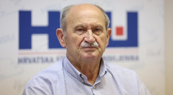 22.05.2024., Zagreb - Konferencija za medije Hrvatske stranke umirovljenika na temu: Uloga i znacaj rekreacije u zivotu osoba starije zivotne dobi. Veselko Gabricevic.  Photo: Goran Stanzl/PIXSELL