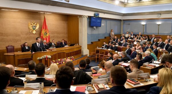 Montenegro's newly elected Prime Minister Milojko Spajic addresses the parliament in Podgorica early hours on October 31, 2023.  Montenegrin lawmakers on Tuesday voted in a new government, backed by a pro-Russian alliance, nearly five months after general elections. Prime Minister Milojko Spajic's government was voted in after a marathon overnight debate, supported by 46 of 66 the MPs present in the 81-member parliament.,Image: 818311813, License: Rights-managed, Restrictions: , Model Release: no, Credit line: SAVO PRELEVIC / AFP / Profimedia