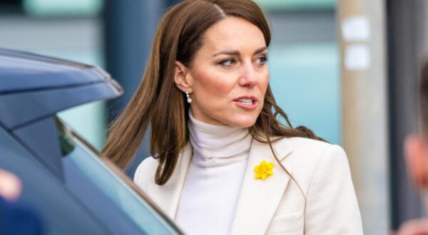 London, UNITED KINGDOM  - **FILE PHOTOS** Prince Louis celebrates his sixth birthday with his parents Prince William of Wales and Catherine Princess of Wales, Kate Middleton, and his siblings Prince George and Princess Charlotte in the UK. Louis is one of the grandchildren of King Charles III and is fourth in the line of succession to the British throne behind his father and siblings.

*UK Clients - Pictures Containing Children
Please Pixelate Face Prior To Publication*,Image: 858890786, License: Rights-managed, Restrictions: RIGHTS: WORLDWIDE EXCEPT IN GERMANY, NETHERLANDS, Model Release: no, Pictured: Kate Middleton, Credit line: BACKGRID / Backgrid USA / Profimedia