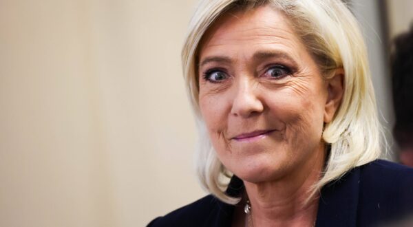 Odbjegla nećaka vratila se pod tetine skute | Foto: FRANCOIS GREUEZ/Sipa Press/Profimedia
