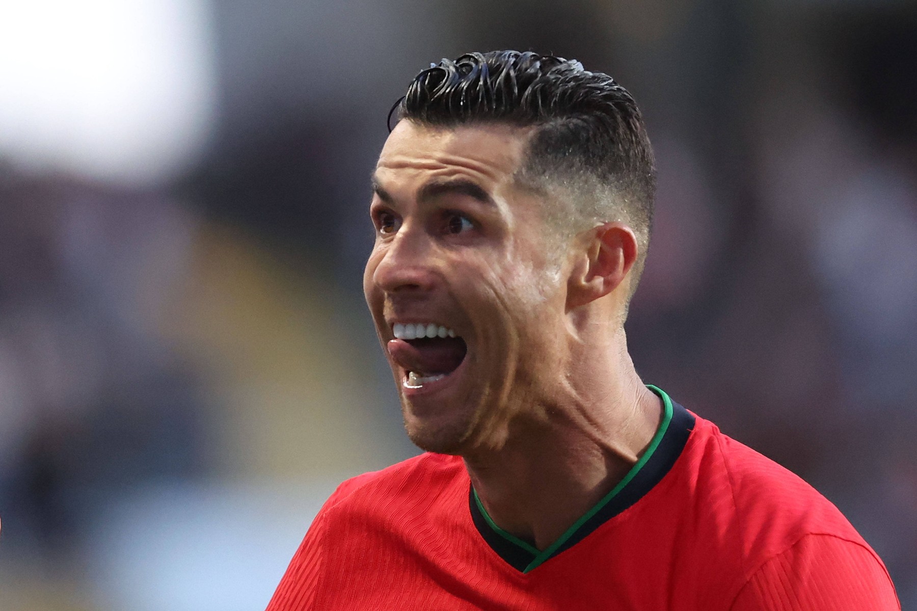Portugal, Aveiro, 11.06.2024 EURO 2024 Friendly match before the UEFA EURO, EM, Europameisterschaft,Fussball 2024 in Germany 2024 Portugal - Ireland v.l., Cristiano Ronaldo Portugal schiesst das Tor zum 2:0, Torjubel, Goal celebration, celebrate the goal, *** Portugal, Aveiro, 11 06 2024 EURO 2024 Friendly match before the UEFA EURO 2024 in Germany 2024 Portugal Ireland v l , Cristiano Ronaldo Portugal scores the goal to 2 0, Goal celebration, celebrate the goal, Copyright: JoaquimxFerreira,Image: 881126121, License: Rights-managed, Restrictions: Credit images as "Profimedia/ IMAGO", Model Release: no, Credit line: Joaquim Ferreira / imago sportfotodienst / Profimedia