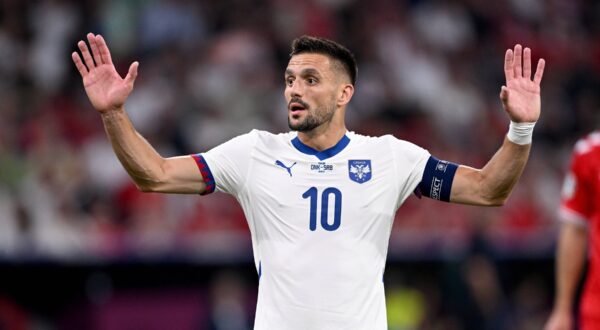 Fussball Euro 2024 Gruppe C 25.06.2024 Daenemark - Serbien Dusan Tadic Serbien *** Football Euro 2024 Group C 25 06 2024 Denmark Serbia Dusan Tadic Serbia,Image: 884680157, License: Rights-managed, Restrictions: Credit images as "Profimedia/ IMAGO", Model Release: no, Credit line: Markus Ulmer / imago sportfotodienst / Profimedia