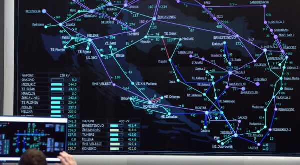 Zagreb, 21.06.2024. - Izjave za medije povodom meðunarodnog poremeæaja u opskrbi elektriènom energijom u sjeditu Hrvatskog operatora prijenosnog sustava d.o.o. Na fotografiji Nacionalni dispeèerski centar (NDC). foto HINA/ Lana SLIVAR DOMINIÆ/ lsd