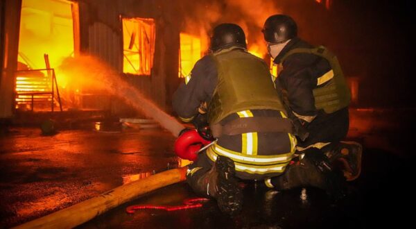 epa11314011 A handout picture made available by the State Emergency Press Service shows Rescue workers at a storage site of the 'Nova Poshta' postal service following a missile strike in Odesa, Ukraine, 29 April 2024. At least 14 people were injured according to the Odesa Regional State Administration Oleh Kiper report. Russian troops entered Ukrainian territory on 24 February 2022, starting a conflict that has provoked destruction and a humanitarian crisis.  EPA/STATE EMERGENCY SERVICE HANDOUT HANDOUT  HANDOUT EDITORIAL USE ONLY/NO SALES HANDOUT EDITORIAL USE ONLY/NO SALES