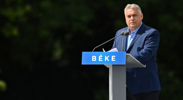 Hungarian Prime Minister Viktor Orban addresse a speech to sympathisers and members of the Hungarian FIDESZ and KDNP (Christian Democratic Party) parties in Budapest on June 01, 2024, after their Peace March, to demonstrate for the peace in Ukraine, one week before the EU election.,Image: 878112904, License: Rights-managed, Restrictions: , Model Release: no, Credit line: GERGELY BESENYEI / AFP / Profimedia