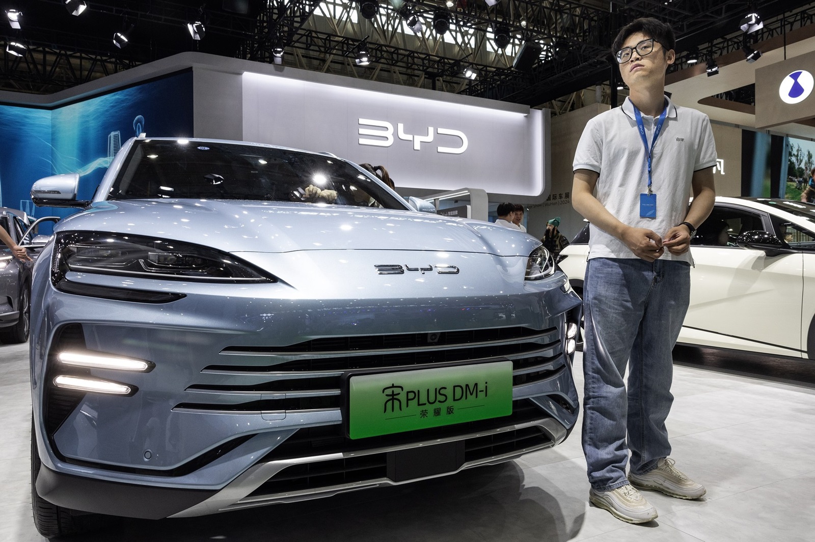 May 16, 2024, Wuhan, Hubei, China: A man visits the BYD stand at the 2024 Central China International Auto Show. The Biden Administration has announced new tariffs on Tuesday for Chinese made electric vehicles, quadrupling the current tariff from 27.5% to 102.5%, as well as new tariffs on solar cells, steel, and aluminum.,Image: 873622212, License: Rights-managed, Restrictions: , Model Release: no, Credit line: RenYong / Zuma Press / Profimedia