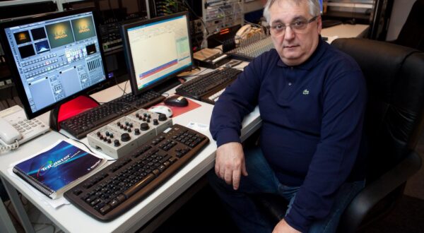 24.03.2011., Poslovna zgrada PGM ragusa, prostorije Dubrovacke televizije, Dubrovnik - Dragan Banovic, direktor i osnivac lokalne TV postaje DUTV.rPhoto: Grgo Jelavic/PIXSELL