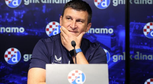 01.07.2024., stadion Maksimir, Zagreb - Konferencija za medije GNK Dinamo povodom okupljanja momcadi uoci nove sezone. Trener GNK Dinamo Sergej Jakirovic i Marko Bosnir.  Photo: Goran Stanzl/PIXSELL