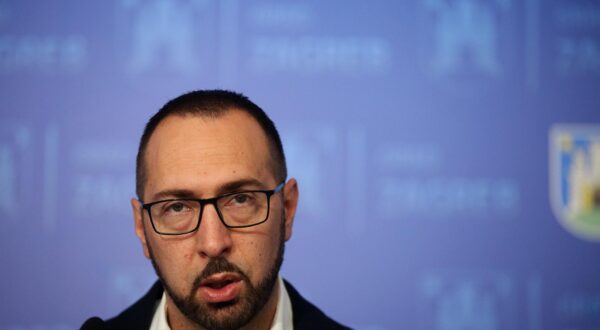 04.06.2024., Zagreb - Gradonacelnik Grada Zagreba Tomislav Tomasevic na konferenciji za medije u Gradskoj upravi. Photo: Zeljko Hladika/PIXSELL