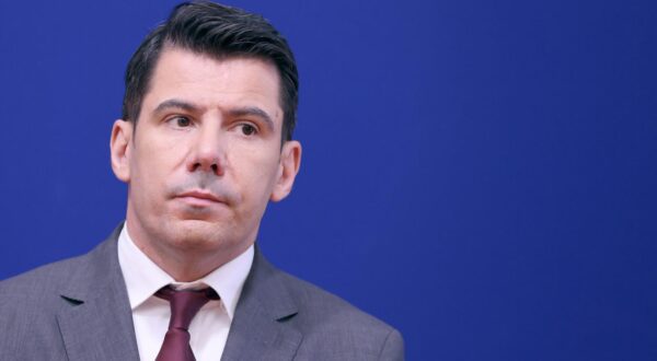 04.07.2024., Zagreb - Na konferenciji za medije Mosta odrzanoj u Saboru o temi: „Kriminalna sprega drzavnih institucija i lokalnih mocnika“ govorili su zastupnik Nikola Grmoja i vijecnik Mosta Frane Vucetic. Photo: Patrik Macek/PIXSELL