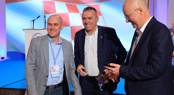 09.06.2024., Hotel International, Zagreb - Docek rezultata izbota za Europski parlament u  stozeru Domovinskog pokreta. Photo: Marko Prpic/PIXSELL
