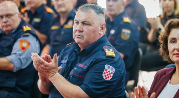 11.06.2024., Divulje - Hrvatska vatrogasna zajednica odrzala je u zapovijednom centru na Divuljama presicu o nadolazecoj pozarnoj sezoni. Photo: Zvonimir Barisin/PIXSELL