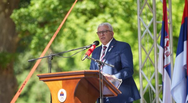 12.05.2024., Spomen podrucje Donja Gradina, Kozarska Dubica (BiH) - Povodom obiljezavanja Dana sjecanja na zrtve ustaskog zlocina u koncentracionim logoru Jasenovac govore su drzali Milorad Dodik, predsjednik RS, Milos Vucevic, premijer Srbije, Andrija Mandic, predsjenik Skupstine Crne Gore, i Gideon Greif, izraelski historicar.
Photo: Dejan Rakita/Pixsell Photo: Dejan Rakita/PIXSELL