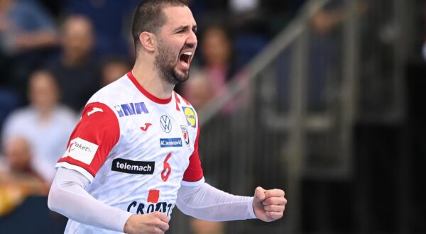 RIGHTS ONLY FOR: Croatia, Slovenia, Bosnia, Serbia, Montenegro 14 March 2024, Lower Saxony, Hanover: Handball: Olympic Qualification Men, Croatia - Austria, Qualification, Tournament 2, Matchday 1, ZAG-Arena. Croatia's Mario Sostaric gesticulates.  Photo: Swen Pfoertner  Photo: Swen Pförtner/PIXSELL