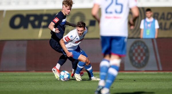 14.04.2024., stadion Poljud, Split - SuperSport HNL, 30. kolo, HNK Hajduk - NK Osijek. Anton Matkovic, Niko Sigur Photo: Sime Zelic/PIXSELL