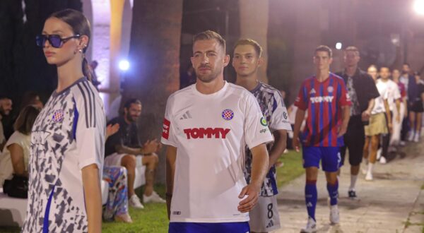19.07.2024., Split - HNK Hajduk i Adidas odrzali su modno događanje u Institutu za oceanografiju i ribarstvo na Marjanu povodom pocetka suradnje. Dario Melnjak Photo: Ivana Ivanovic/PIXSELL
