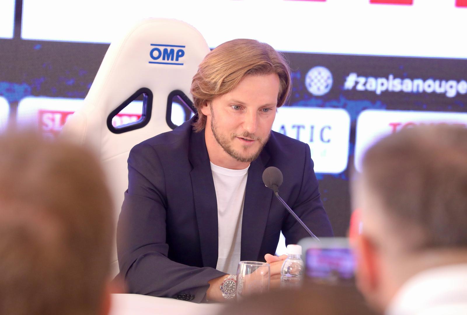 21.07.2024.,Split- Ivan Rakitic potpisao ugovor s HNK Hajduk i odrzao konferenciju za medije. Photo: Ivo Cagalj/PIXSELL