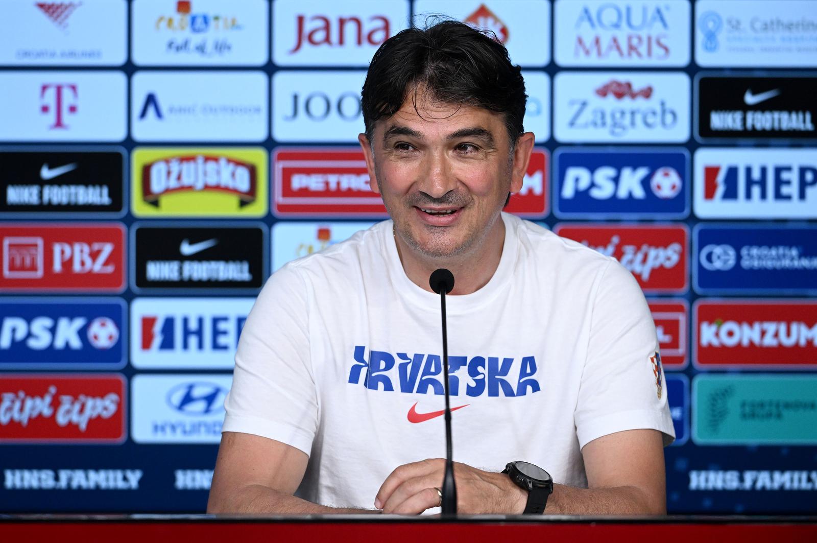 25.06.2024., Neuruppin, Njemacka - Europsko prvenstvo 2024. Izbornik hrvatske nogometne reprezentacije Zlatko Dalic na konferenciji za medije hrvatske nogometne reprezentacije. Photo: Marko Lukunic/PIXSELL