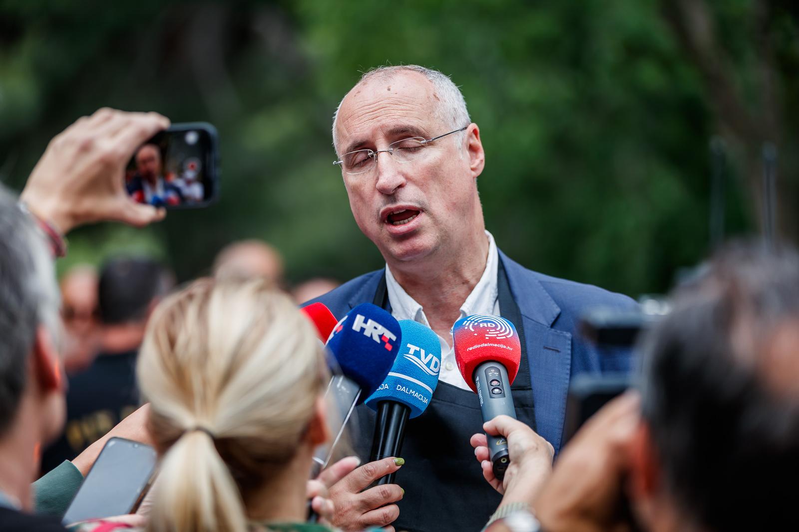 01.05.2024., Split.  Ivica Puljak je djelio gras na Marjanu povodom proslave praznika rada. Photo: Zvonimir Barisin/PIXSELL