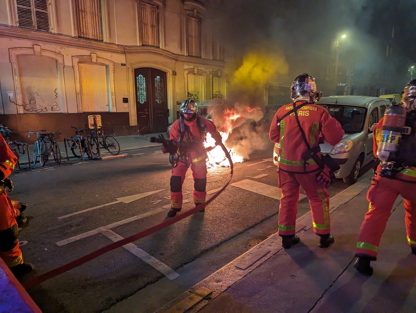 PARIS, FRANCE - JUNE 30: Firefighters intervene the fire after demonstrators fired fireworks at police and set a few fires during a demonstration in Paris, France on June 30, 2024. Demonstrators gather in Place de la Republique, to protest against the rising right-wing movement after the Rassemblement National's victory in the first round of early general elections. Luc Auffret / Anadolu/ABACAPRESS.COM,Image: 886116305, License: Rights-managed, Restrictions: , Model Release: no, Credit line: AA/ABACA / Abaca Press / Profimedia