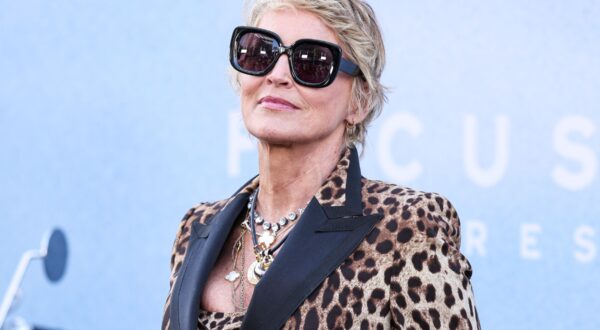 HOLLYWOOD, LOS ANGELES, CALIFORNIA, USA - JUNE 17: Sharon Stone arrives at the Los Angeles Premiere Of Focus Features' 'The Bikeriders' held at the TCL Chinese Theatre IMAX on June 17, 2024 in Hollywood, Los Angeles, California, United States.,Image: 882654298, License: Rights-managed, Restrictions: *** World Rights***, Model Release: no, Credit line: Image Press Agency / ddp USA / Profimedia