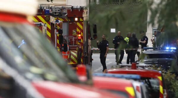 Police officers stand next to rescue vehicles near the bar "Le Ramus" (unseen) where a motorist drove onto the terrace of a cafe, leaving several injured, in Paris on July 17, 2024. A police source who asked not to be named said the driver fled the scene in northern Paris while a passenger from the vehicle was detained. A separate source close to the enquiry said the passenger tested positive for drug and alcohol consumption.,Image: 890389329, License: Rights-managed, Restrictions: , Model Release: no, Credit line: IAN LANGSDON / AFP / Profimedia