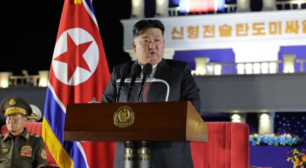 epa11526601 A photo released by the official North Korean Central News Agency (KCNA) shows North Korean leader Kim Jong Un attending a ceremony to transfer a new-type tactical ballistic missile weapon system in Pyongyang, North Korea, 04 August 2024 (issued 05 August 2024). According to KCNA, North Korea held a ceremony on 04 August to transfer 250 new-type tactical ballistic missile launchers to the country's frontier military units.  EPA/KCNA  EDITORIAL USE ONLY