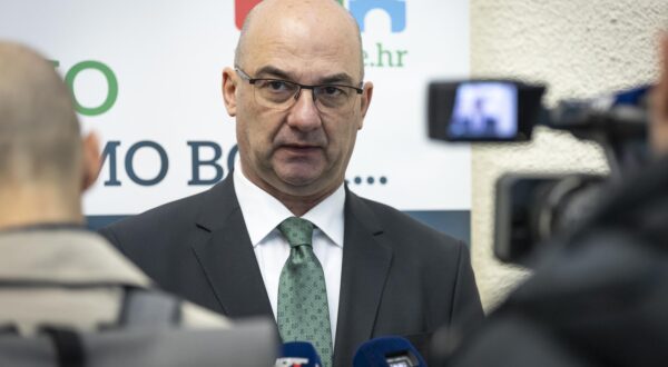 01.02.2024., Osijek - Fakultet agrobiotehnickih znanosti, Konferencija - Mogucnosti primjene agrosolara u vinogradarstvu i vocarstvu u Hrvatskoj. Photo: Davor Javorovic/PIXSELL