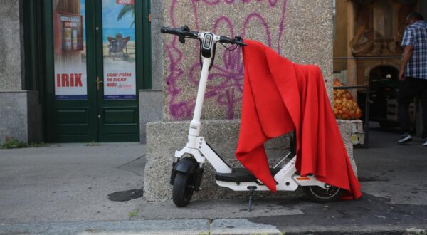 Električni romobil