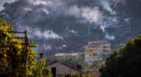 28.08.2024., Zrnovnica - Jutro na pozaristu u Zrnovnici.  Photo: Zvonimir Barisin/PIXSELL