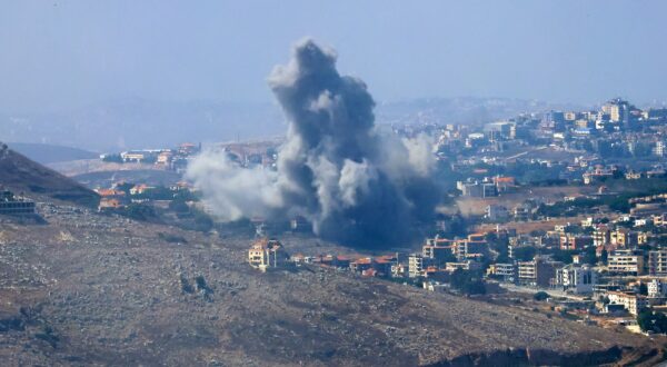 epa11624044 Smoke billows from the site of an Israeli airstrike that targeted southern Lebanese villages, as seen from Marjaayoun, southern Lebanon, 25 September 2024. According to Lebanon's Ministry of Health, at least 558 people have been killed, and more than 1,835 have been injured following continued Israeli airstrikes on southern Lebanese towns and villages. More than 41,300 Palestinians and over 1,400 Israelis have been killed, according to the Palestinian Health Ministry and the Israeli Army, Tsahal, since Hamas militants launched an attack against Israel from the Gaza Strip on 07 October 2023, and the Israeli operations in Gaza and the West Bank which followed it.  EPA/STR