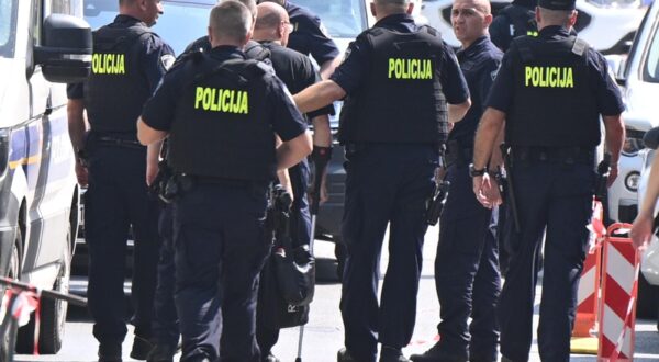 03.09.2024. Zagreb - U prostorije bolnice na zagreba?kom Rebru uao je mukarac s orujem.  Photo: Neva Zganec/PIXSELL