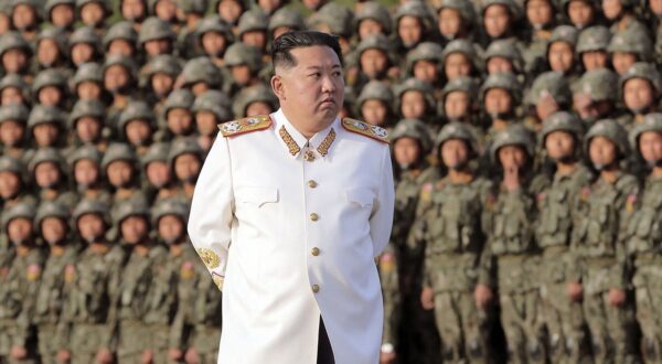 This picture taken on April 27, 2022 and released by North Korea's official Korean Central News Agency (KCNA) via KNS on April 29 shows North Korean leader Kim Jong Un taking part in a parade ceremony to mark the 90th founding anniversary of the Korean People's Revolutionary Army (KPRA), at an undisclosed location in North Korea.,Image: 687010315, License: Rights-managed, Restrictions: South Korea OUT / ---EDITORS NOTE--- RESTRICTED TO EDITORIAL USE - MANDATORY CREDIT "AFP PHOTO/KCNA VIA KNS" - NO MARKETING NO ADVERTISING CAMPAIGNS - DISTRIBUTED AS A SERVICE TO CLIENTS / THIS PICTURE WAS MADE AVAILABLE BY A THIRD PARTY. AFP CAN NOT INDEPENDENTLY VERIFY THE AUTHENTICITY, LOCATION, DATE AND CONTENT OF THIS IMAGE ---, ***
HANDOUT image or SOCIAL MEDIA IMAGE or FILMSTILL for EDITORIAL USE ONLY! * Please note: Fees charged by Profimedia are for the Profimedia's services only, and do not, nor are they intended to, convey to the user any ownership of Copyright or License in the material. Profimedia does not claim any ownership including but not limited to Copyright or License in the attached material. By publishing this material you (the user) expressly agree to indemnify and to hold Profimedia and its directors, shareholders and employees harmless from any loss, claims, damages, demands, expenses (including legal fees), or any causes of action or allegation against Profimedia arising out of or connected in any way with publication of the material. Profimedia does not claim any copyright or license in the attached materials. Any downloading fees charged by Profimedia are for Profimedia's services only. * Handling Fee Only 
***, Model Release: no, Credit line: STR / AFP / Profimedia