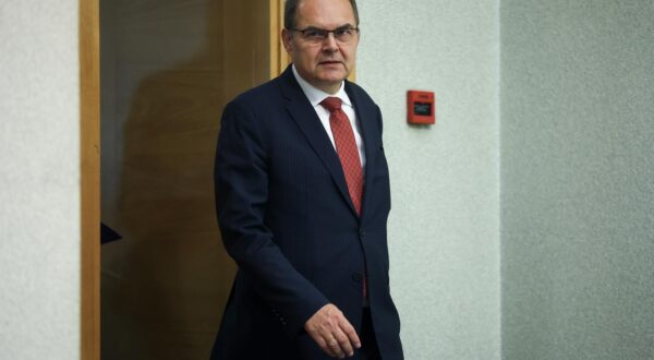 20.06.2024., Sarajevo, Bosna i Hercegovina - Konferencija za medije Visokog predstavnika u BiH Christiana Schmidta nakon dvodnevne sjednice Vijeca za implementaciju mira. Photo: Armin Durgut/PIXSELL