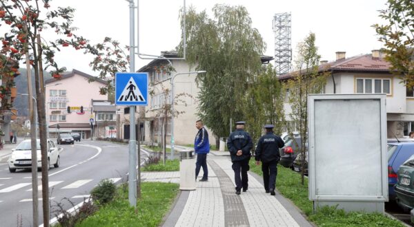 25.10.2024., Bosanska Krupa, Bosna i Hercegovina - Policijska postaja Krupa gdje e maloljetnik jednog poilicajca ubio, a drugog ranio. Photo: Edina Zuko/PIXSELL