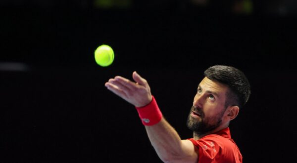 Serbia's Novak Djokovic serves against Spain's Rafael Nadal during their third-place tennis match in the "6 Kings Slam" exhibition tournament in Riyadh on October 19, 2024.,Image: 923578948, License: Rights-managed, Restrictions: , Model Release: no, Credit line: Fayez NURELDINE / AFP / Profimedia