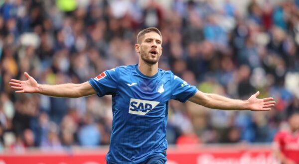 Andrej Kramaric TSG 1899 Hoffenheim, 27 Treffer zum 1:0, TSG 1899 Hoffenheim vs. VfL Bochum 1848, Fussball, 1. Bundesliga, 7. Spieltag, 2024/2025, 19.10.2024, DFL REGULATIONS PROHIBIT ANY USE OF PHOTOGRAPHS AS IMAGE SEQUENCES AND/OR QUASI-VIDEO, TSG 1899 Hoffenheim vs. VfL Bochum 1848, Fussball, 1. Bundesliga, 7. Spieltag, 2024/2025, 19.10.2024 Sinsheim *** Andrej Kramaric TSG 1899 Hoffenheim, 27 goals to 1 0, TSG 1899 Hoffenheim vs VfL Bochum 1848, Football, 1 Bundesliga, Matchday 7, 2024 2025, 19 10 2024, DFL REGULATES PROHIBIT ANY USE OF PHOTOGRAPHS AS IMAGE SEQUENCES AND OR QUASI VIDEO, TSG 1899 Hoffenheim vs VfL Bochum 1848, Football, 1 Bundesliga, Matchday 7, 2024 2025, 19 10 2024 Sinsheim Copyright: xEibner-Pressefoto/JanxPrihodax EP_JPA,Image: 923864792, License: Rights-managed, Restrictions: , Model Release: no, Credit line: Eibner-Pressefoto/Jan Prihoda / imago sportfotodienst / Profimedia