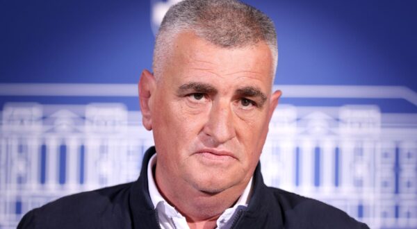 14.11.2024., Zagreb - Na konferenciji za medije odrzanoj u Saboru o temi: „Porezne reforme, saborske mirovine tzv. ministru tzv. SAO krajine i ostale aktualnosti“ govorio je Miro Bulj. Photo: Patrik Macek/PIXSELL