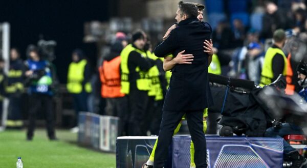 05.11.2024., stadion Tehelne pole, Bratislava, Slovacka - UEFA Liga prvaka, grupna faza, 4. kolo, SK Slovan Bratislava - GNK Dinamo. Petar Sucic, trener Dinama Nenad Bjelica Photo: Marko Lukunic/PIXSELL