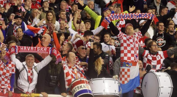 14.11.2021., Split - Stadion Poljud, kvalifikacijska utakmica za odlazak na SP u Qataru izmedju reprezentacije Hrvatske i Rusije. Photo: Goran Stanzl/PIXSELL