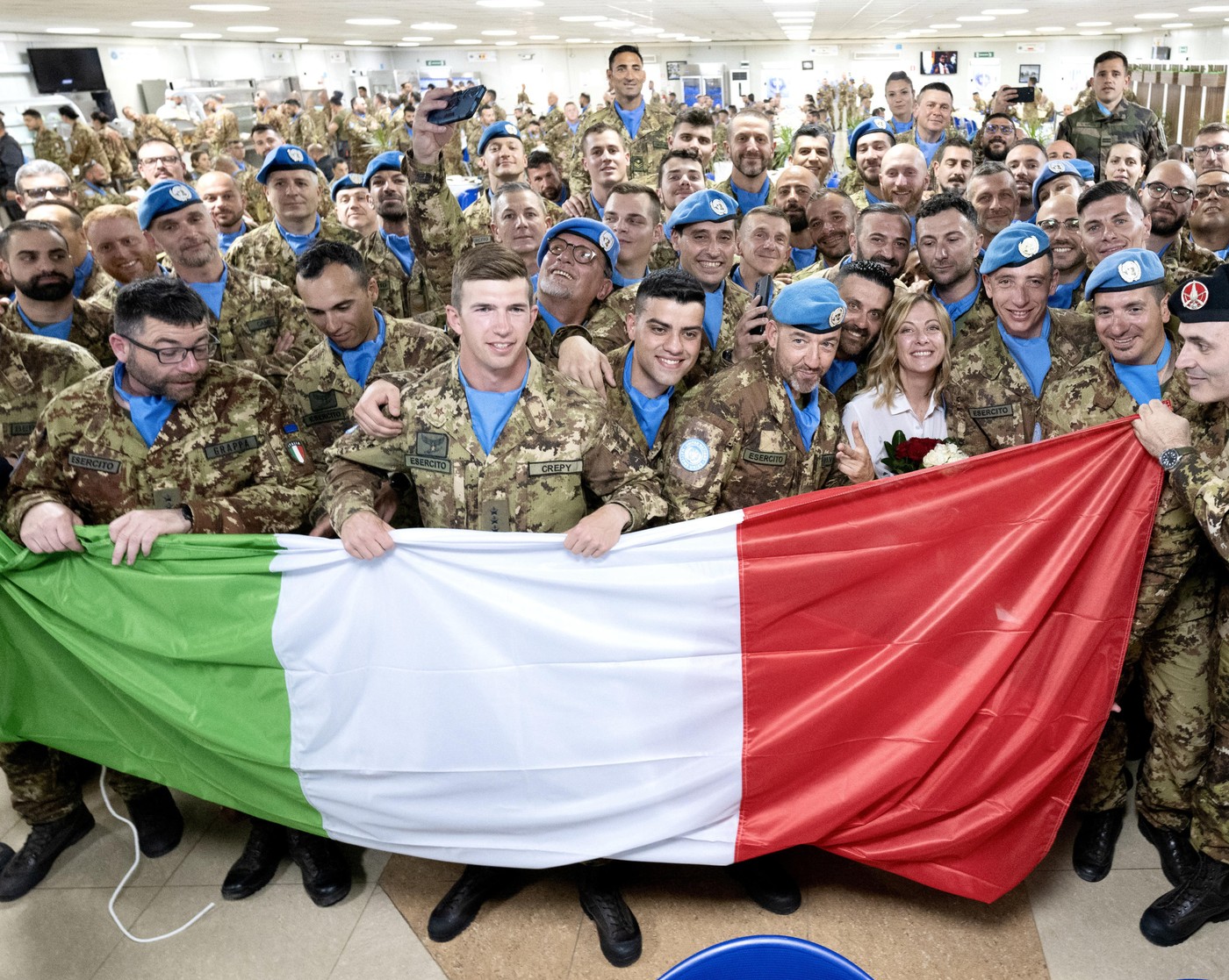 Meloni s talijanskim pripadnicima UNIFIL-a