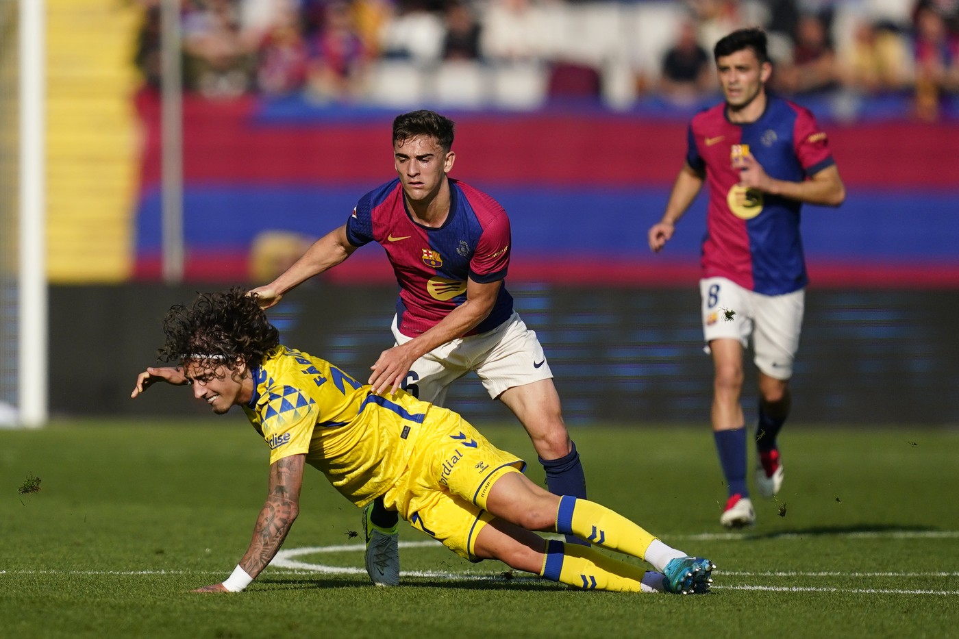 Pablo Martin Gavira Gavi of FC Barcelona and Fabio Silva of UD Las Palmas during the La Liga EA Sports match between FC Barcelona and Las Palmas played at Lluis Companys Stadium on November 30, 2024 in Barcelona, Spain.,Image: 941214285, License: Rights-managed, Restrictions: World Rights Except Japan, Spain, France and The Netherlands * ESPOUT FRAOUT JPNOUT NLDOUT, Model Release: no, Credit line: pressinphoto / ddp USA / Profimedia